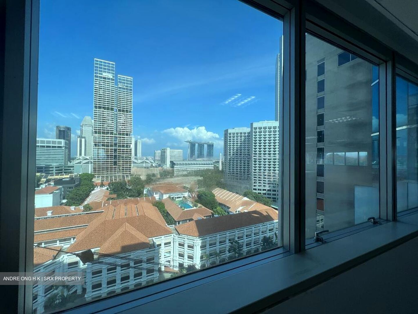 Odeon Towers (D7), Office #450870861